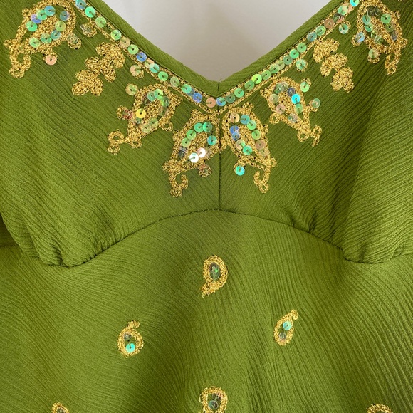 💚 WD-NY SILK CAMISOLE - Picture 5 of 15